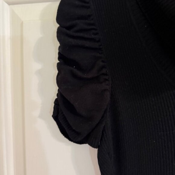 "Takeout" Chic Black Cowl Neck Mini Sweater Dress w Ruched Puff Sleeves Jr Large - Picture 2 of 6